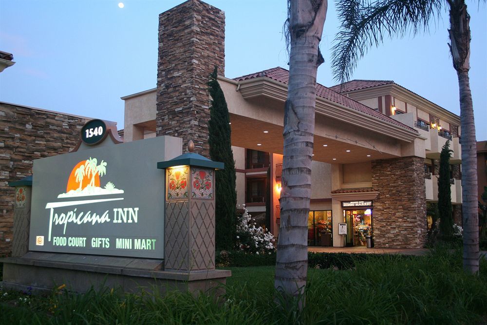 Tropicana Inn & Suites Anaheim Dış mekan fotoğraf